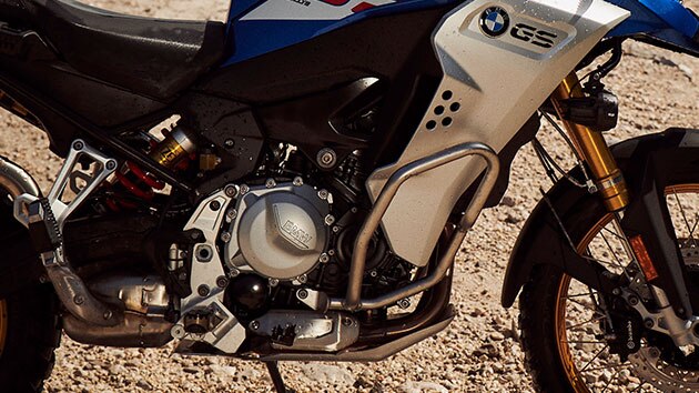 Защитная пластина двигателя нового мотоцикла BMW F 850 GS Adventure