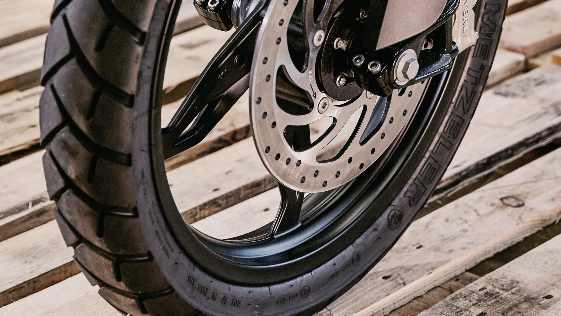 Серійні шини G 310 GS