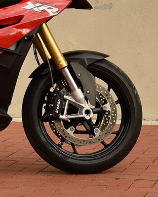 Алюминиевые литые диски S 1000 XR с угловым клапаном
