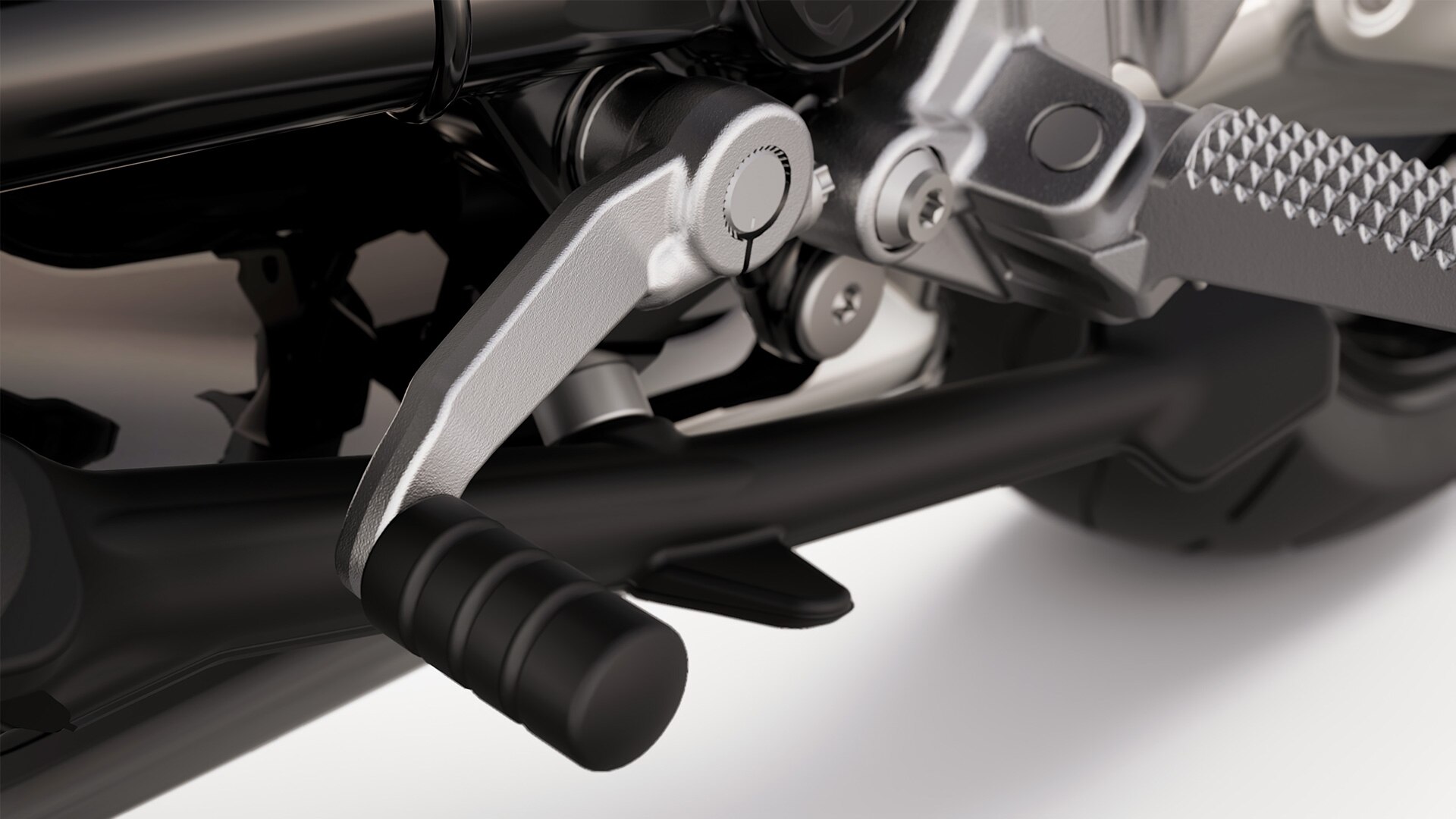 The optional comfort package with shift assistant Pro on the R 12 nineT from BMW Motorrad