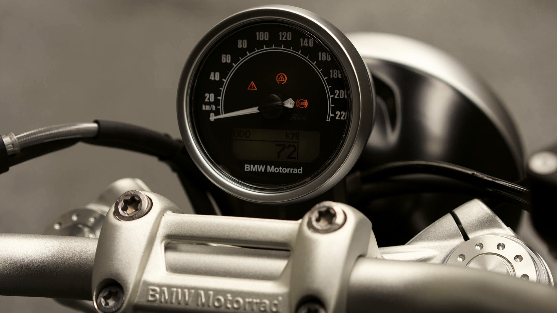 Класичний круглий спідометр R nineT Pure