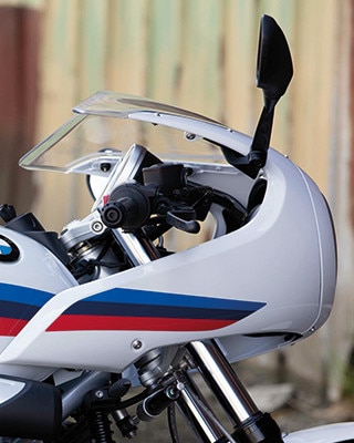 R nineT Racer полуобтекатель в гоночном дизайне