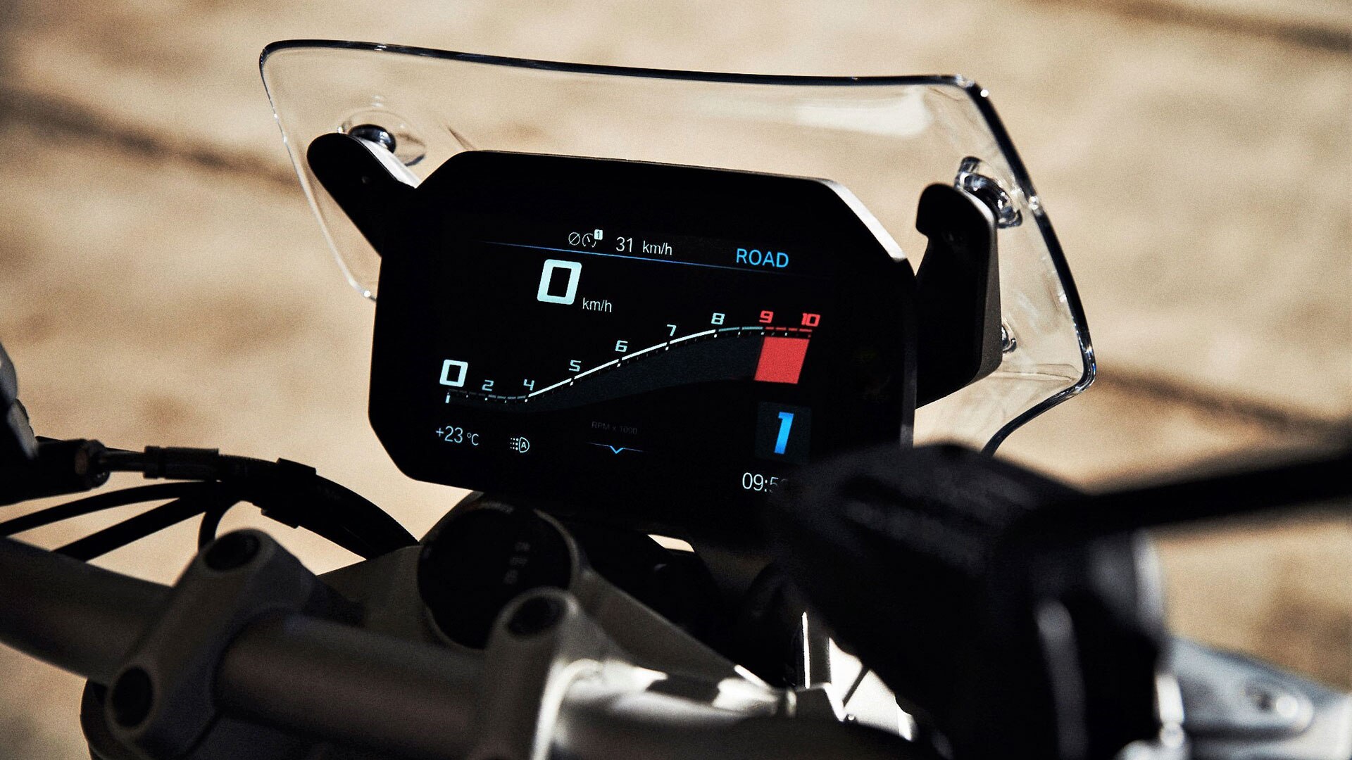 BMW R 1250 R з TFT-дисплеєм та панеллю приладів connectivity