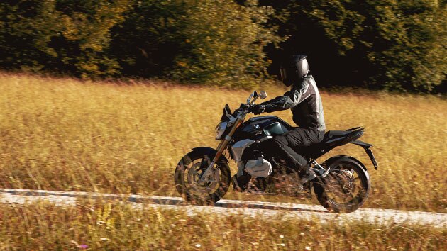 Поїздка на BMW R 1250 R