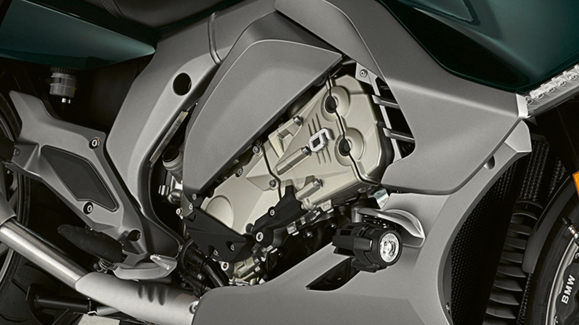 6-циліндровий рядний двигун K 1600 GTLи